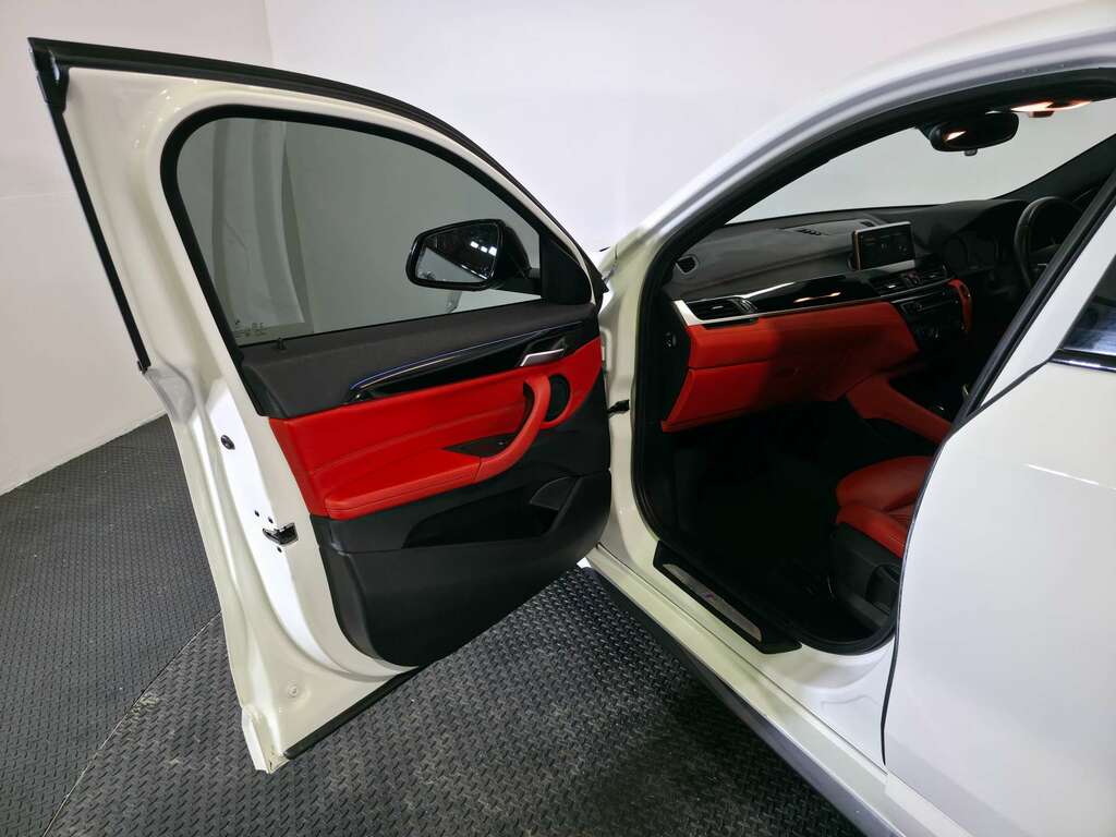 BMW X2 Se White #63