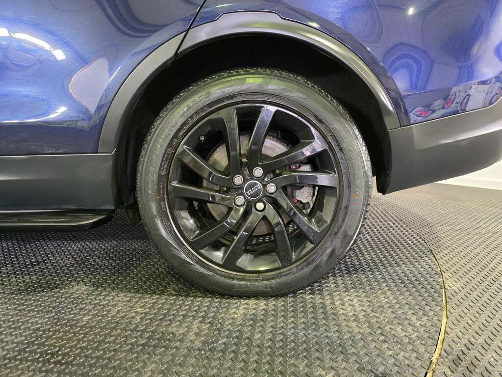 Land Rover Discovery 2.0 Td4 Se Tech 180 Bhp Blue #83