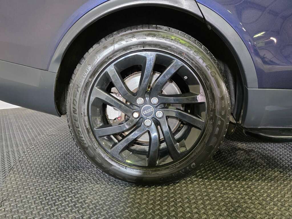 Land Rover Discovery 2.0 Td4 Se Tech 180 Bhp Blue #86