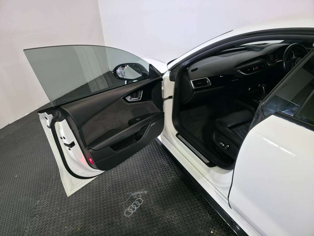 Audi A7 Hatchback 3.0 Tdi V6 Ultra Se Executive Sportback Silver #73