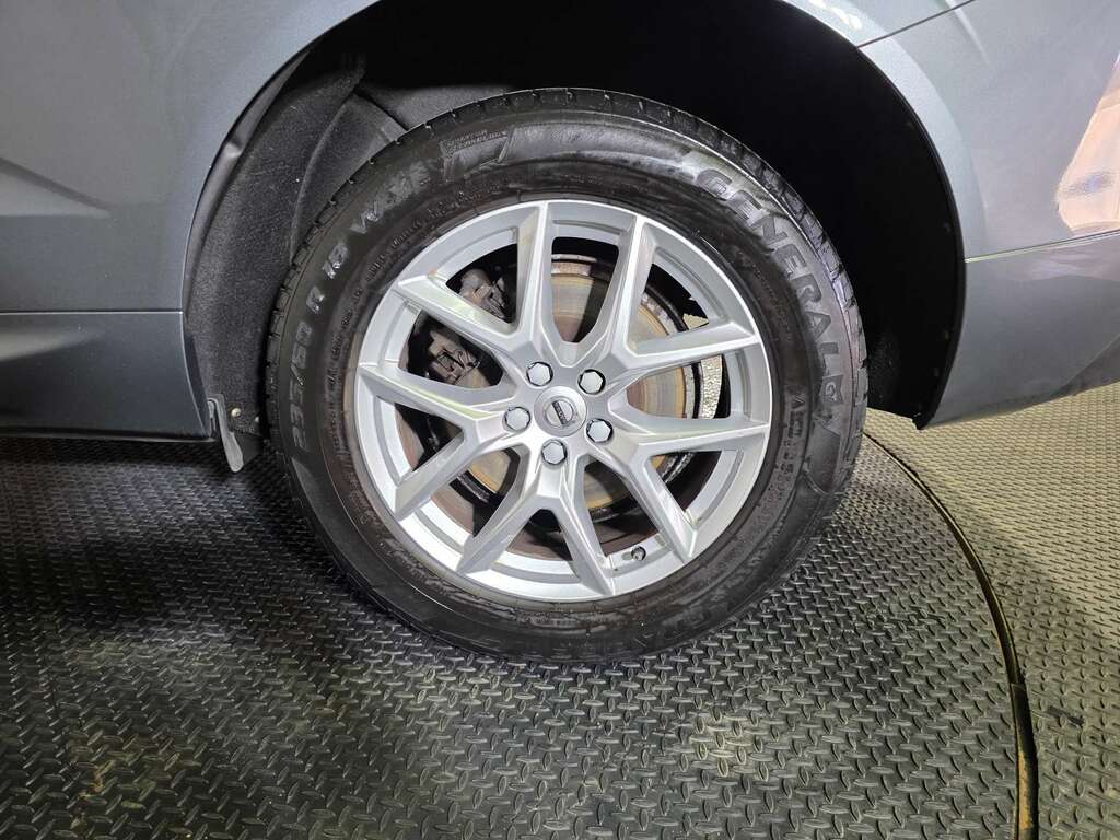 Volvo XC60 Inscription T5 Awd A White #57