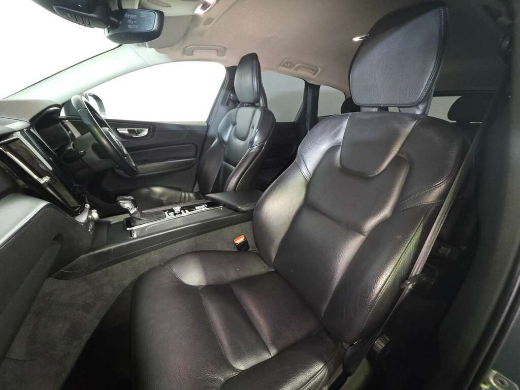 Volvo XC60 Inscription T5 Awd A White #50