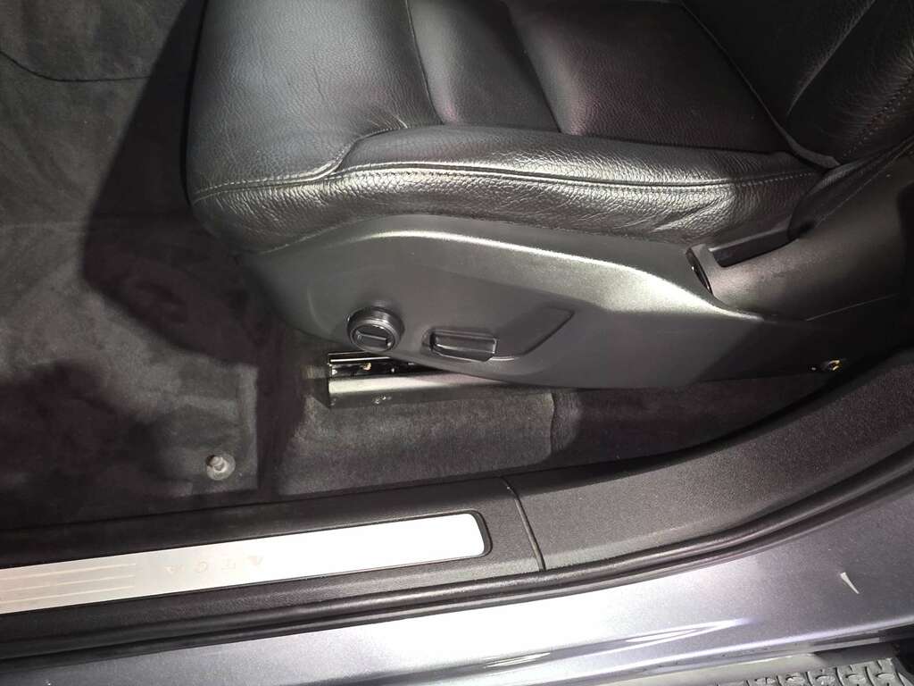 Volvo XC60 Inscription T5 Awd A White #51