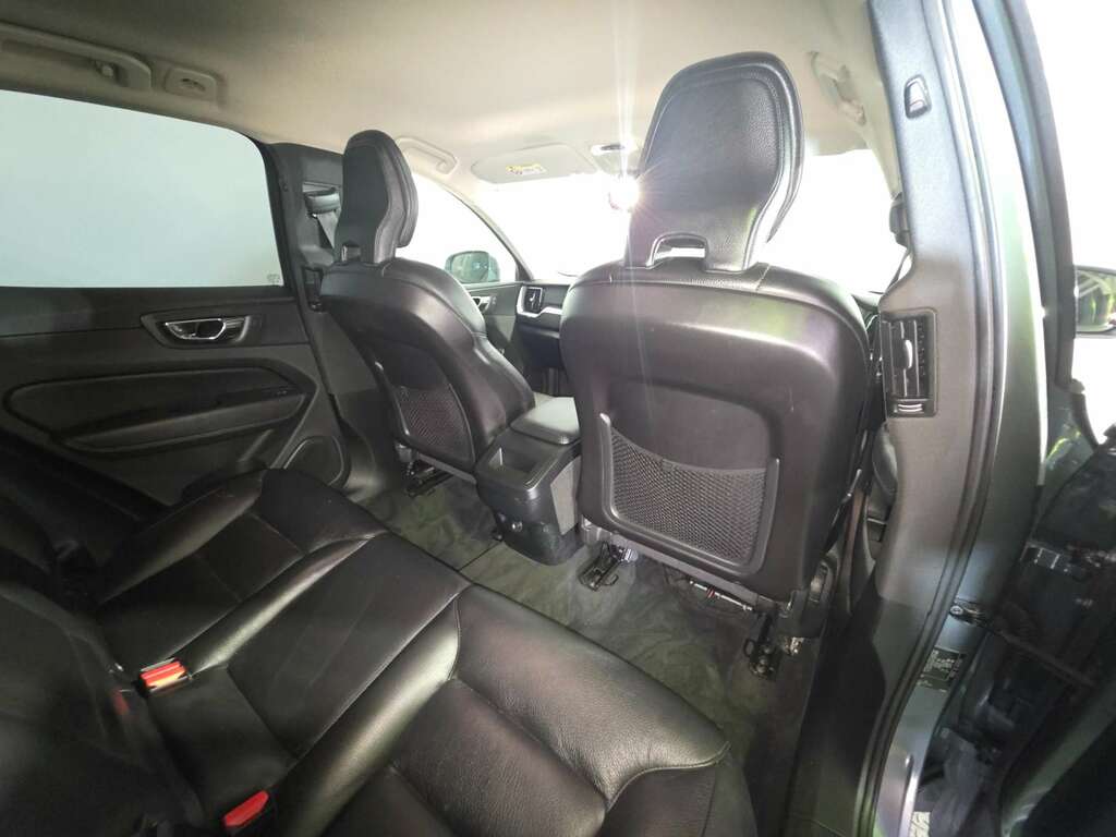 Volvo XC60 Inscription T5 Awd A White #36