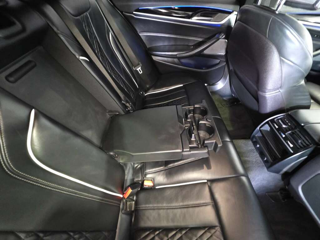 BMW 5 Series 520D M Sport Blue #44