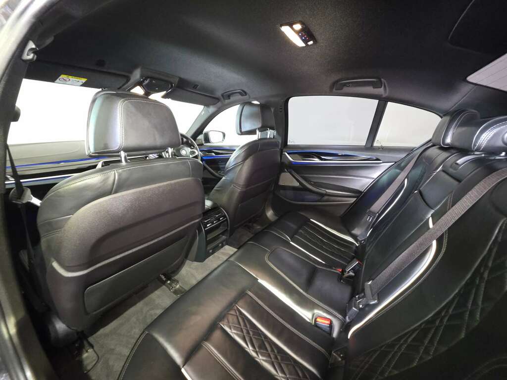 BMW 5 Series 520D M Sport Blue #55