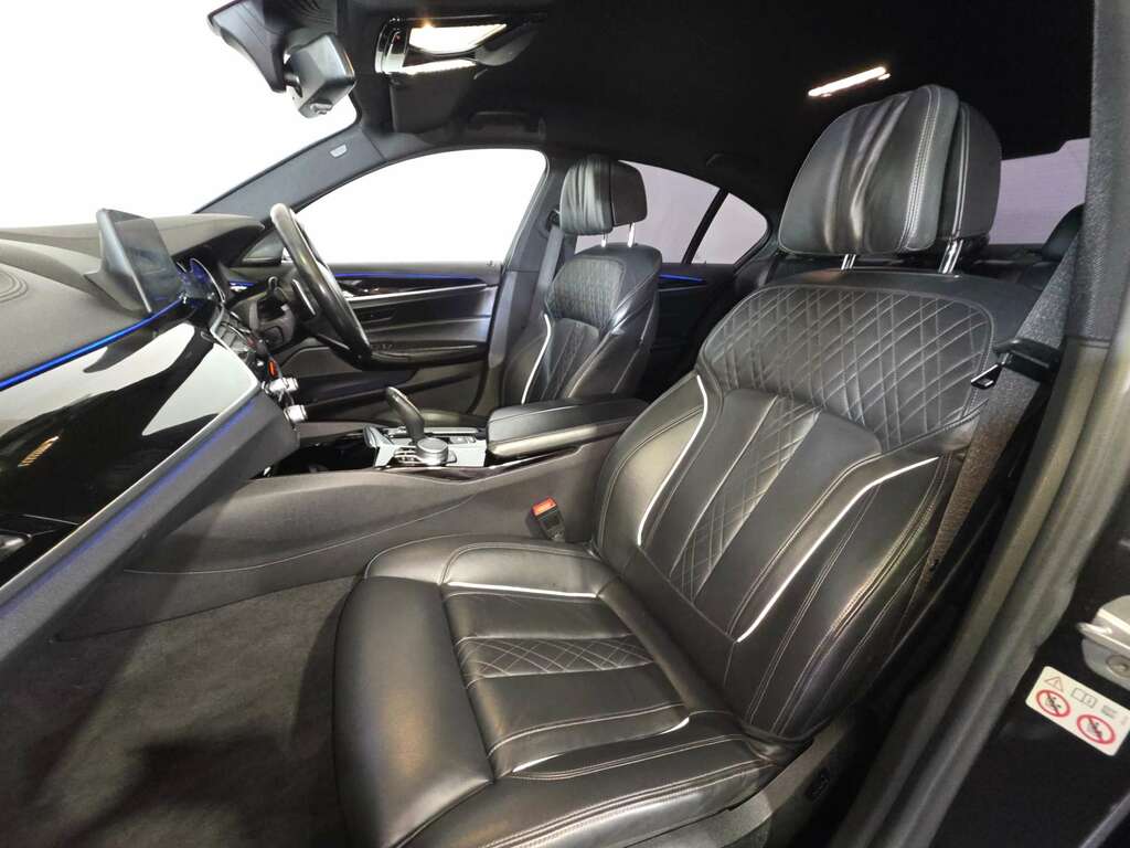 BMW 5 Series 520D M Sport Blue #60