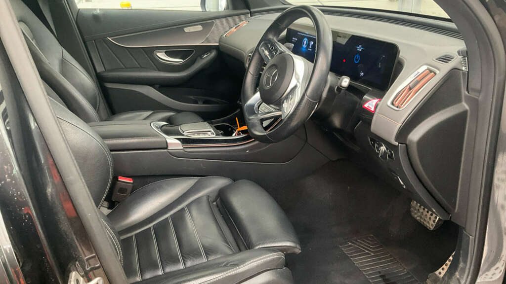 Mercedes-Benz EQC Amg Line Grey #10