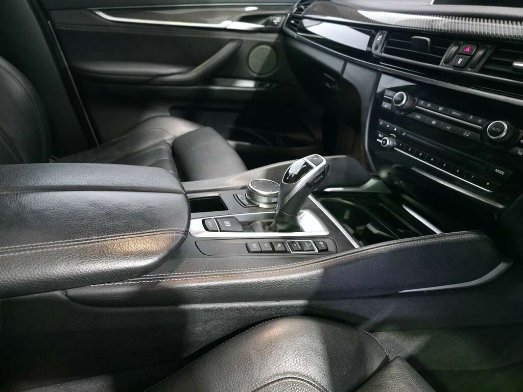 BMW X6 Suv  #11