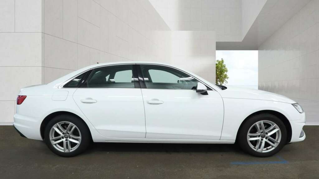 Audi A4 2.0 Tfsi 35 Technik Saloon Euro White #5