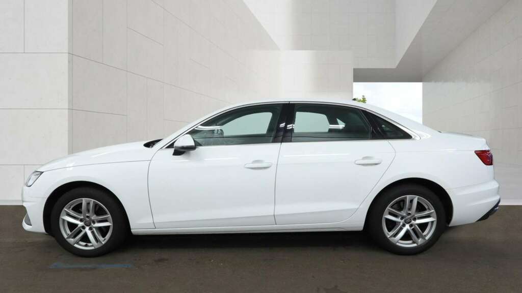 Audi A4 2.0 Tfsi 35 Technik Saloon Euro White #6