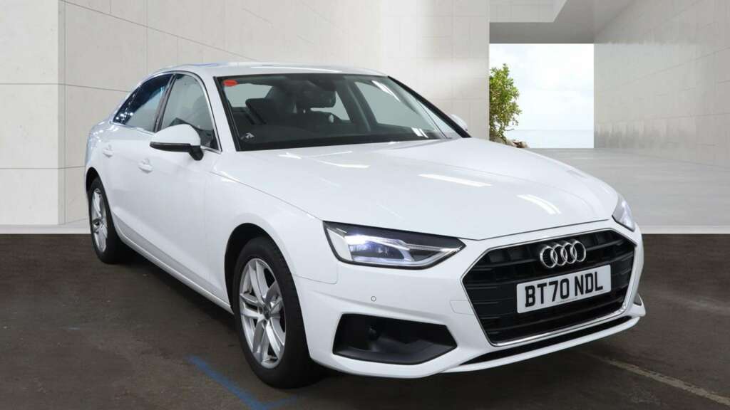 Audi A4 2.0 Tfsi 35 Technik Saloon Euro White
