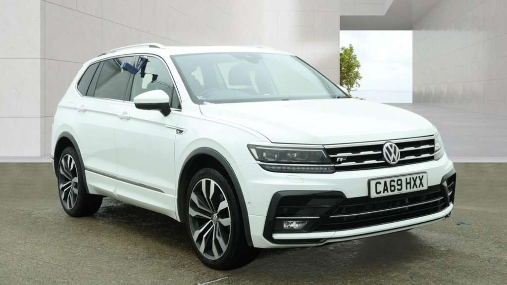 Volkswagen Tiguan Allspace R-line Tech White #1