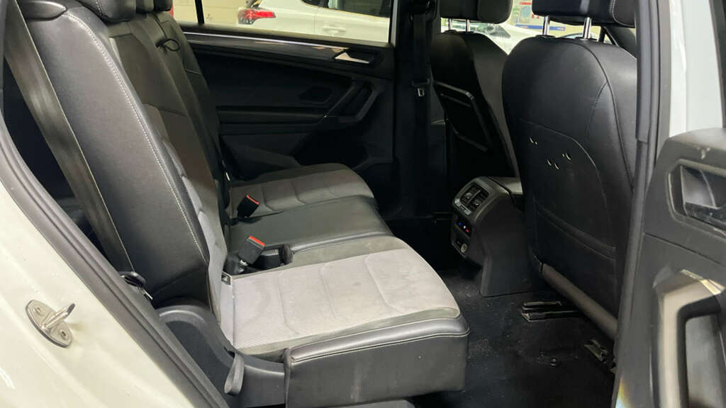 Volkswagen Tiguan Allspace R-line Tech White #10