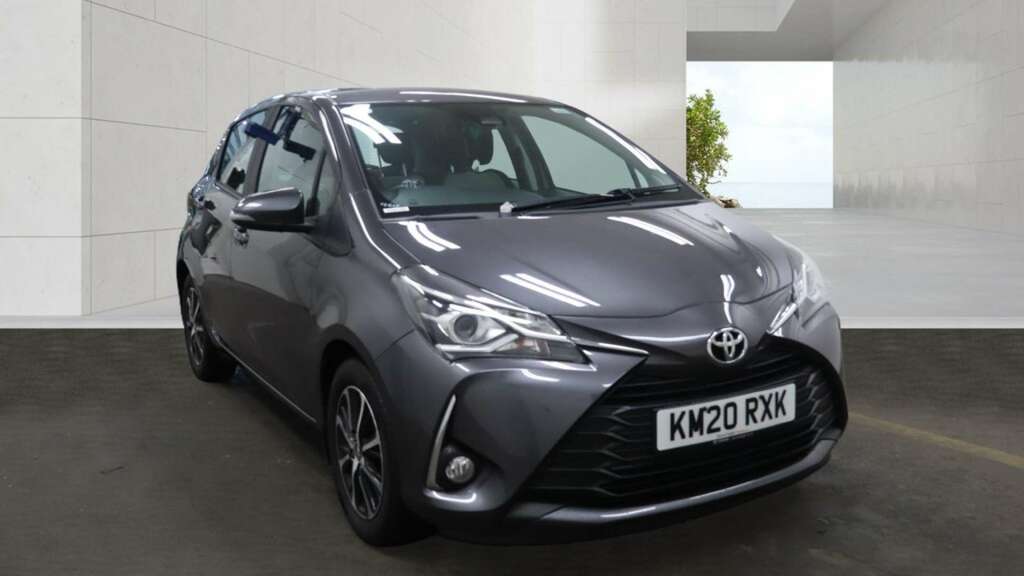 Toyota Yaris 1.5 Vvt-i Icon Tech Hatchback Cvt Euro Grey