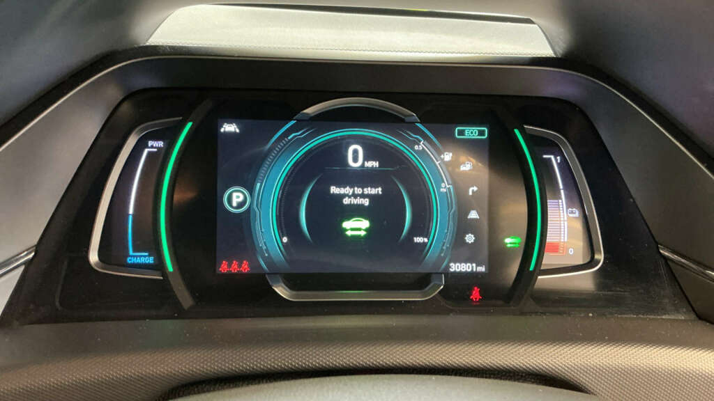 Hyundai Ioniq Hatchback Grey #12