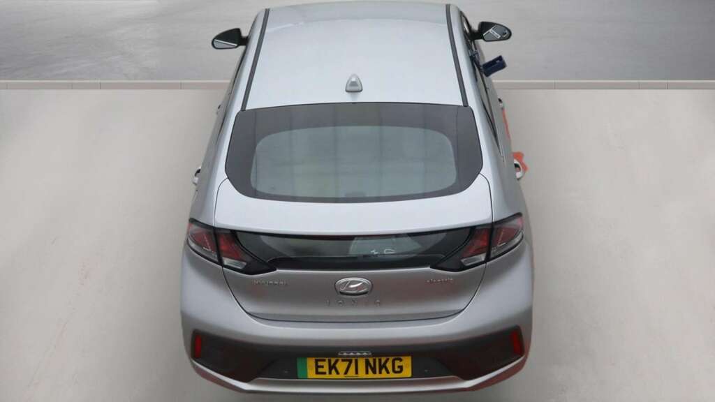 Hyundai Ioniq Hatchback Grey #8