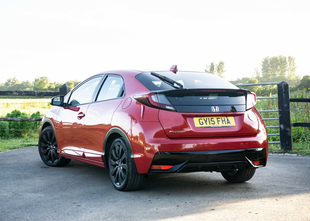 Honda Civic 1.8 I-vtec Se Plus 2015 Red #3