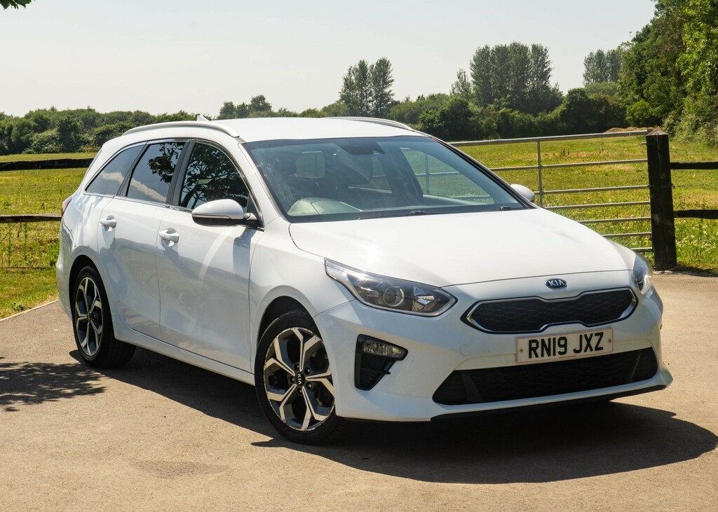 Kia Ceed 1.6 Crdi 3 2019 White #4