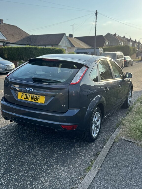 Ford Focus 1.6 Zetec Euro 5 White #5
