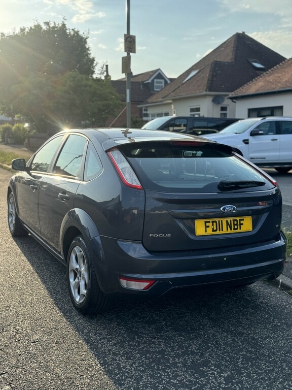 Ford Focus 1.6 Zetec Euro 5 White #4