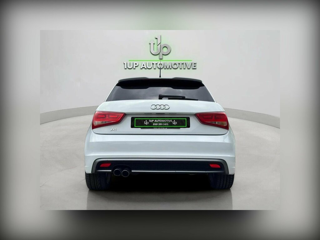 Audi A1 2.0 Tdi Black Edition Euro 5 Ss White #3