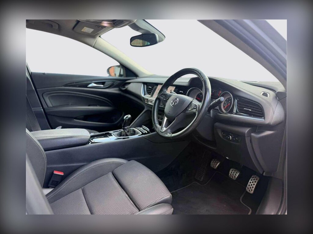 Vauxhall Insignia 2.0 Turbo D Blueinjection Sri Nav Grand Sport Euro Silver #2