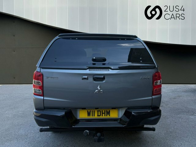 Mitsubishi L200 2.4 Di-d Dc Barbarian Black Pickup Double Cab Black #6