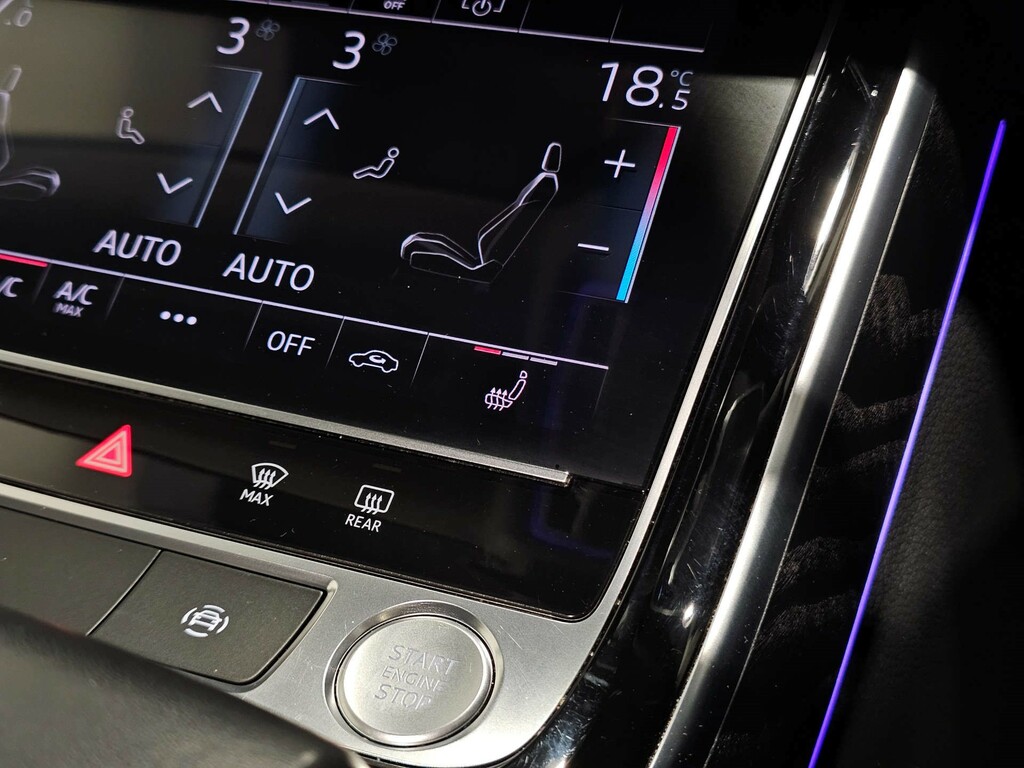 Audi A8 Saloon Black #31