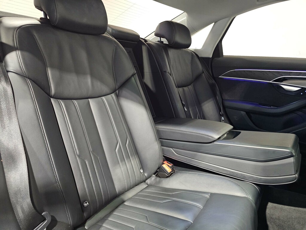 Audi A8 Saloon Black #11