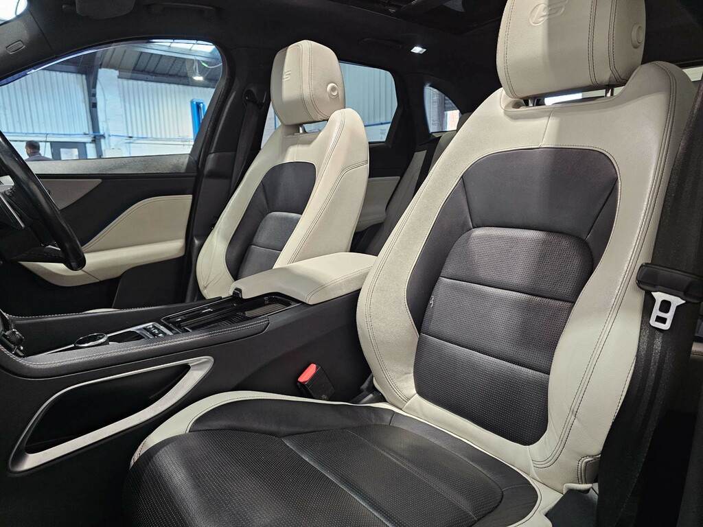 Jaguar F-Pace D300 V6 S Suv Awd Euro 6 Ss OY67UFE White #5