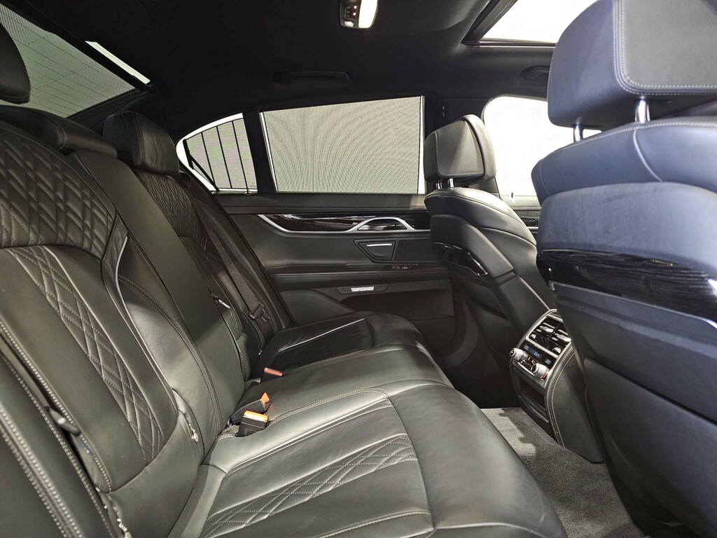 BMW 7 Series 740E M Sport Grey #15