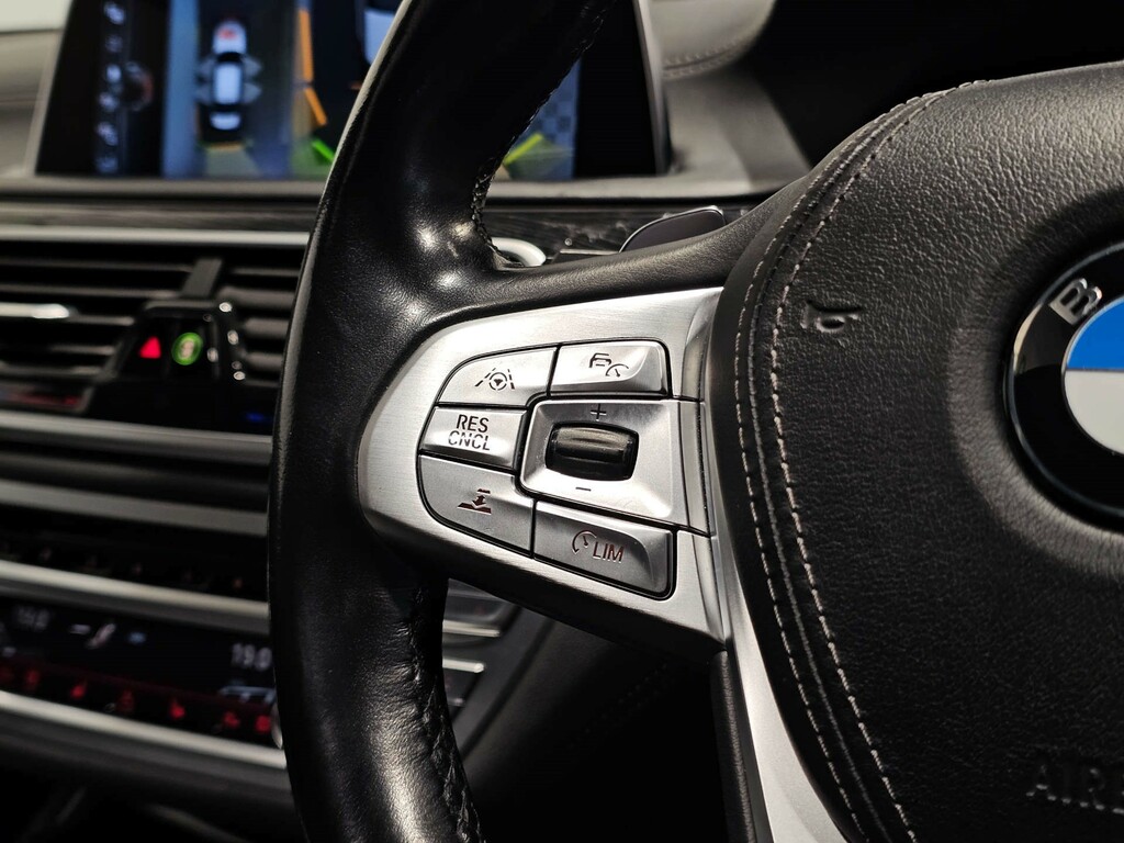 BMW 7 Series 740E M Sport Grey #27