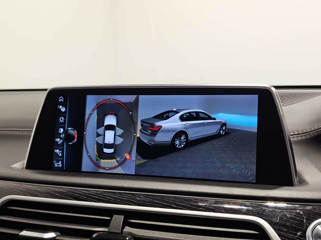 BMW 7 Series 740E M Sport Grey #32