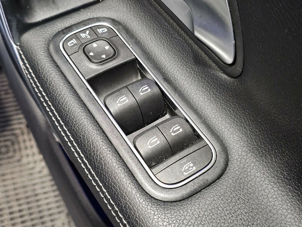 Mercedes-Benz CLA Class Cla 180 Amg Line Premium Tip Grey #41