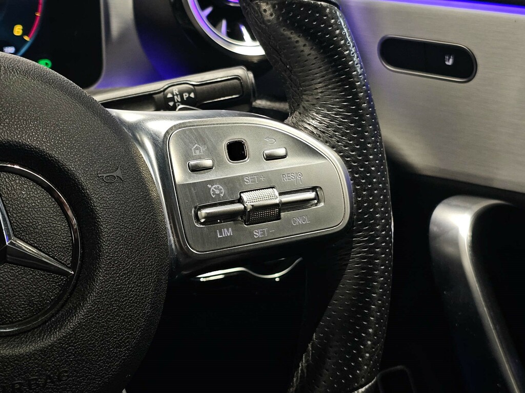 Mercedes-Benz CLA Class Cla 180 Amg Line Premium Tip Grey #40