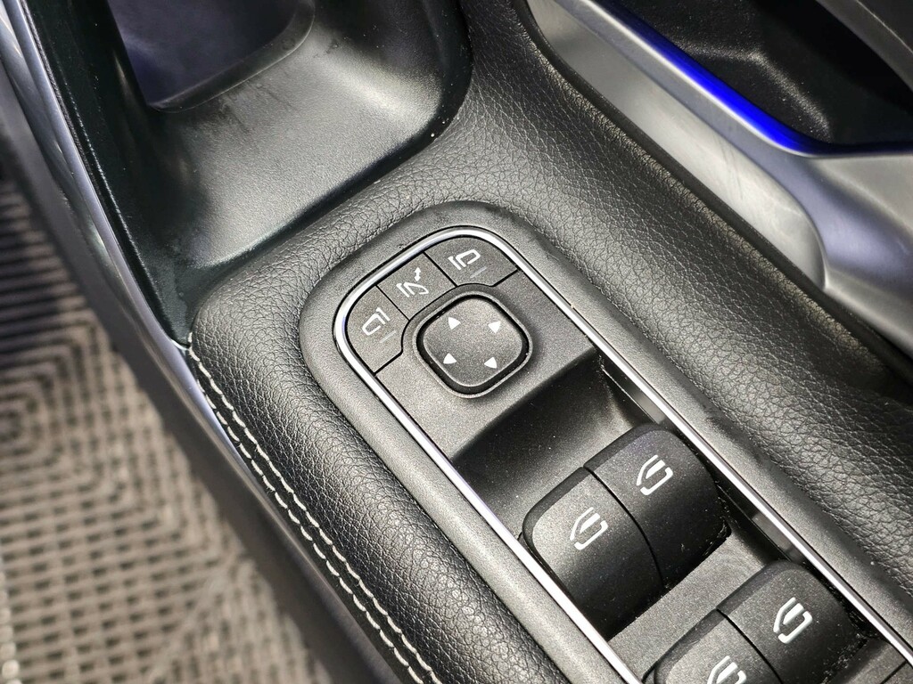 Mercedes-Benz CLA Class Cla 180 Amg Line Premium Tip Grey #16
