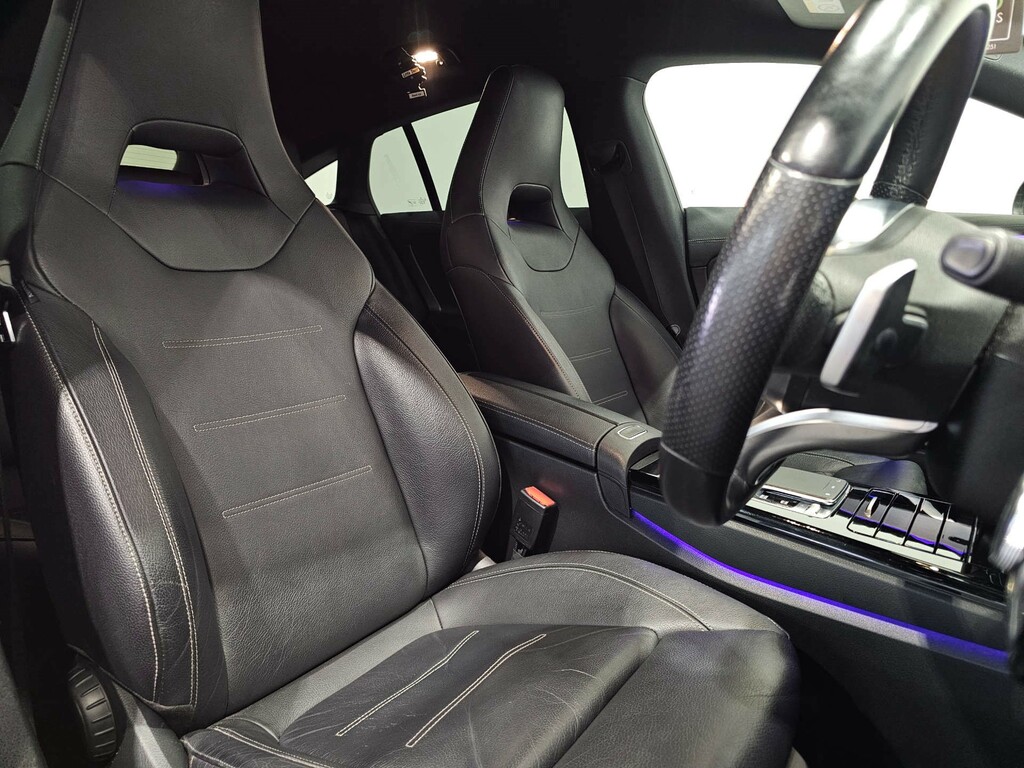 Mercedes-Benz CLA Class Amg Line Premium 2 Shooting Brake 8G-dct  #4