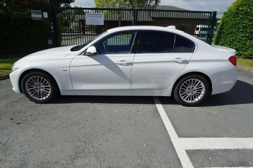 BMW 3 Series 320D Luxury 6450 Miles White #4
