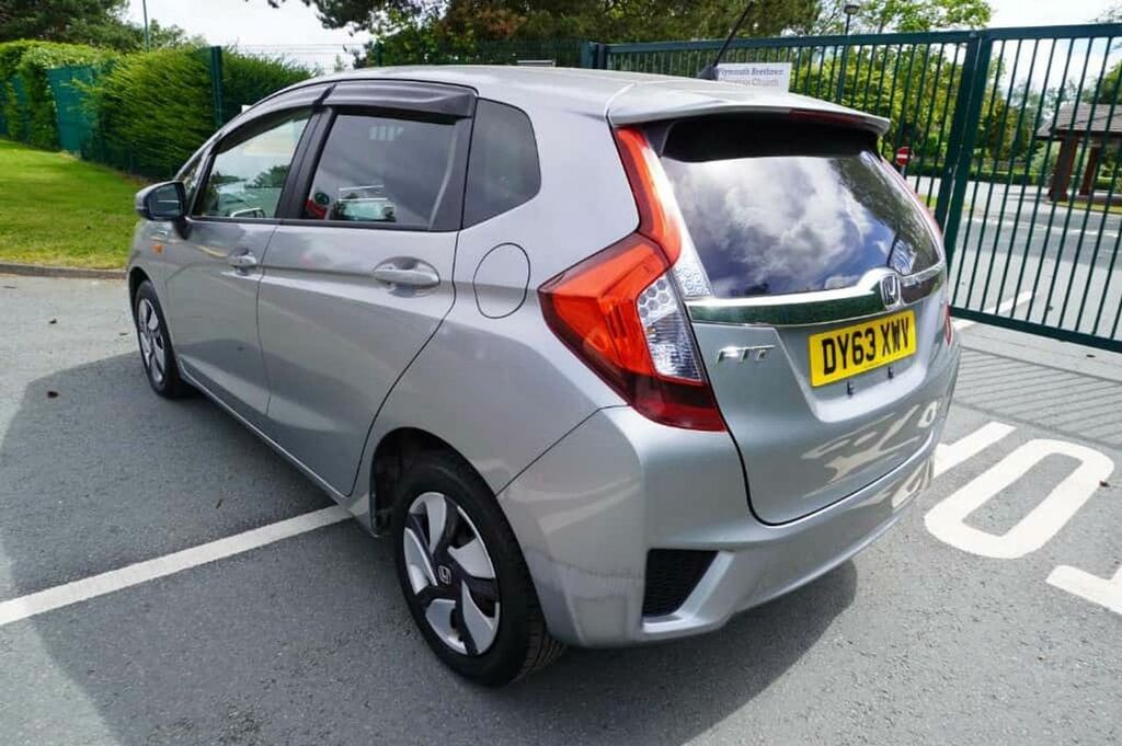 Honda Jazz Hybrid 1.5 Only 31540 Miles Grey #5