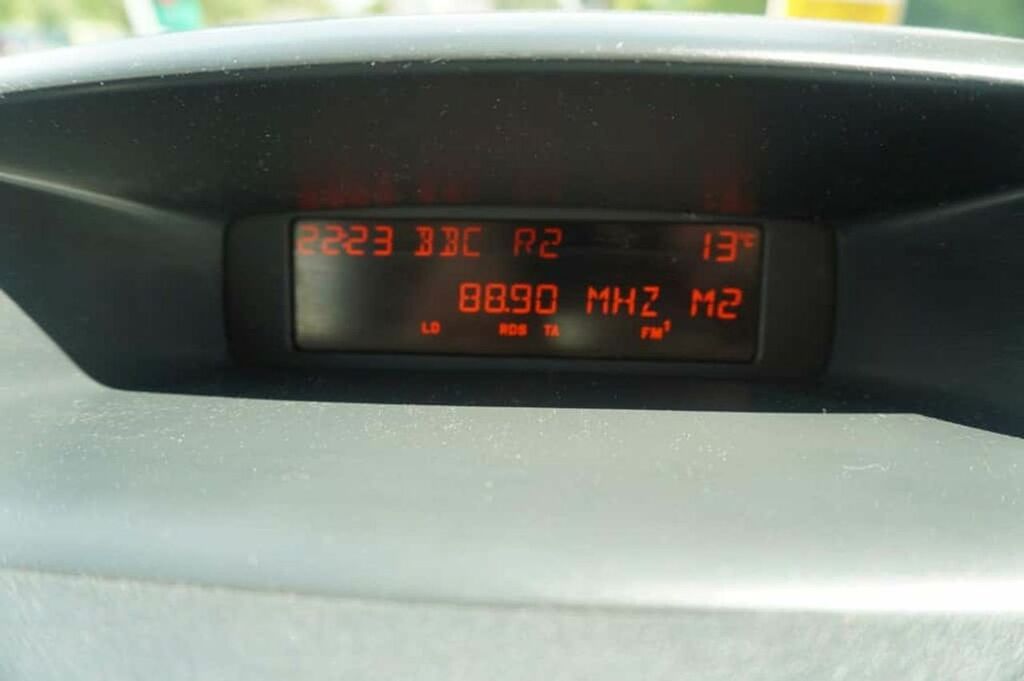 Citroen C3 1.4 Desire 73 Bhp Blue #16