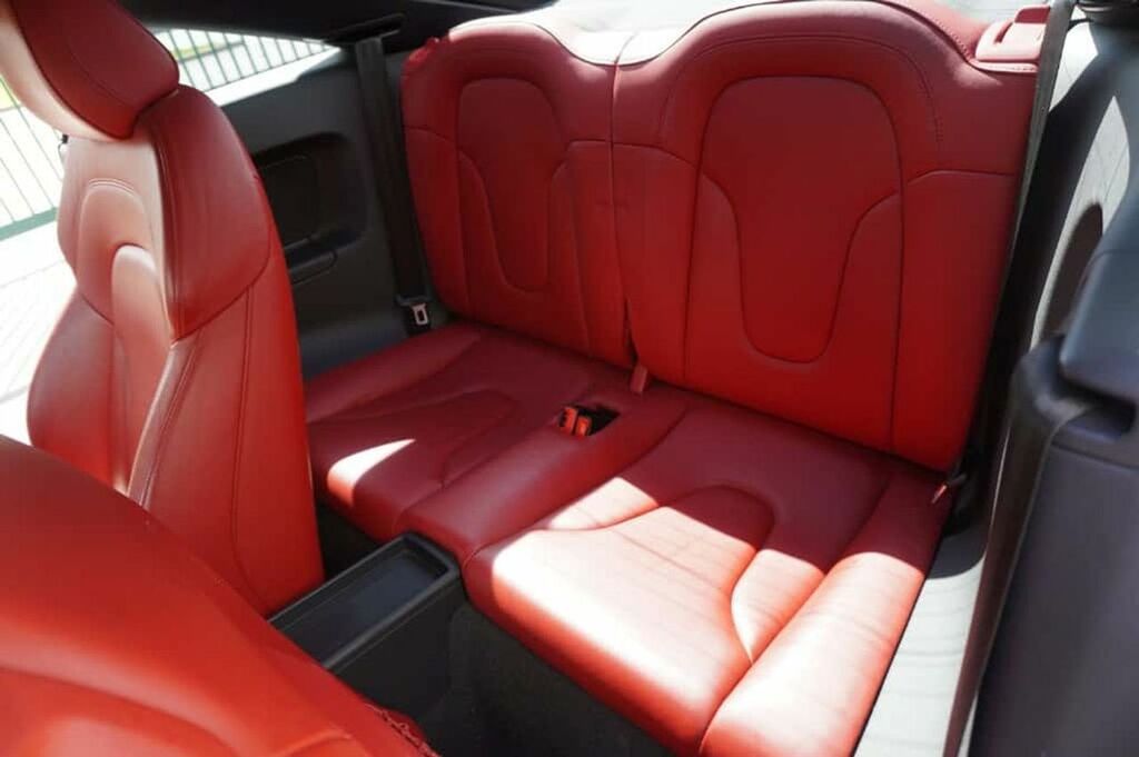 Audi TT Coupe 2.0 Red #12