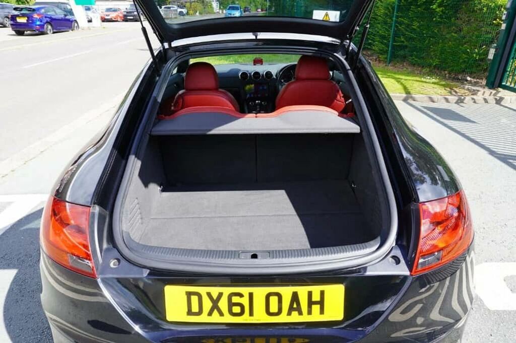Audi TT Coupe 2.0 Red #10