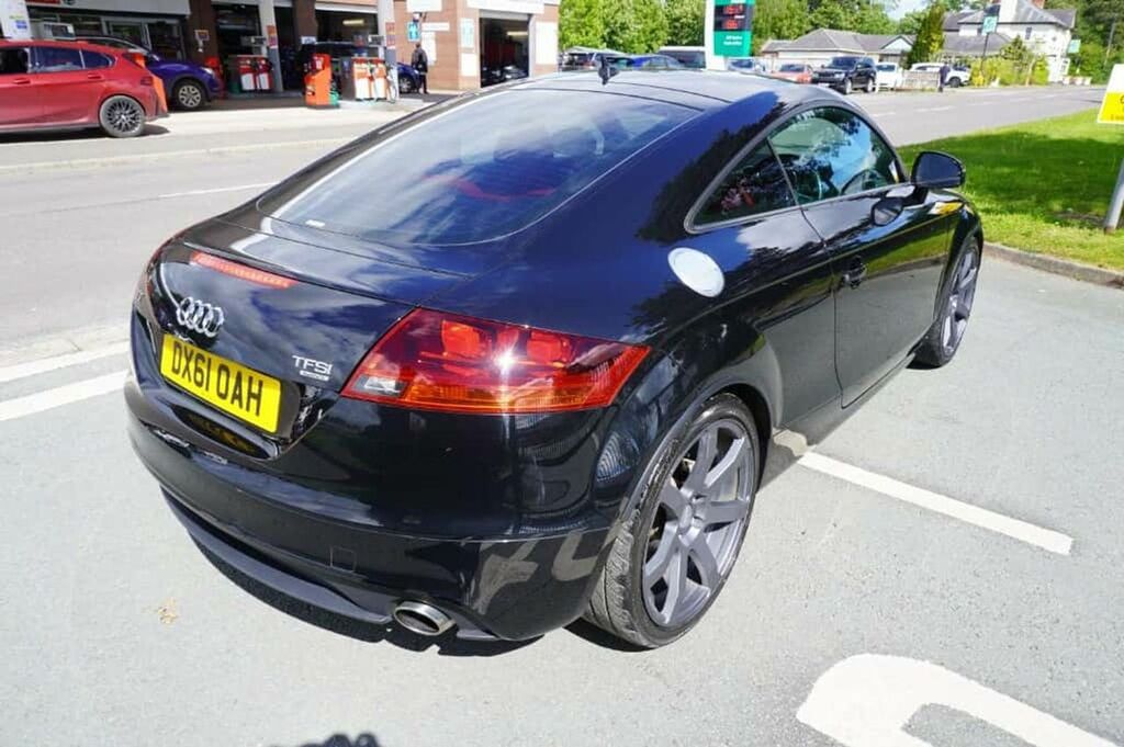Audi TT Coupe 2.0 Red #7