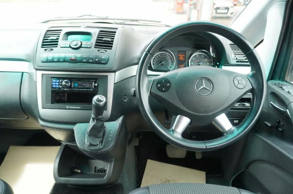 Mercedes-Benz V Class 113 Cdi White #23