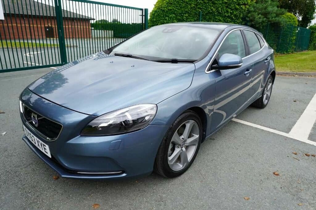 Volvo V40 1.6 T4 Se Lux 35616 Miles Blue #3