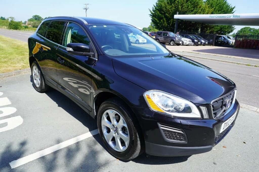 Volvo XC60 Se Black #1