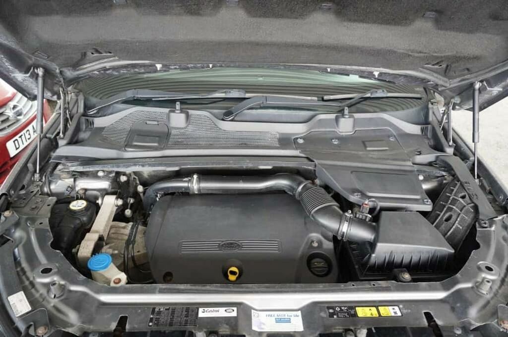 Land Rover Discovery Sport Suv Silver #19