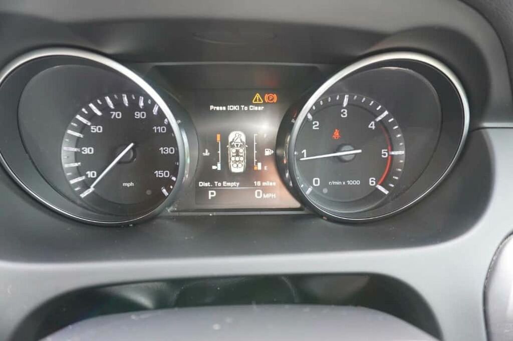 Land Rover Discovery Sport Suv Silver #17