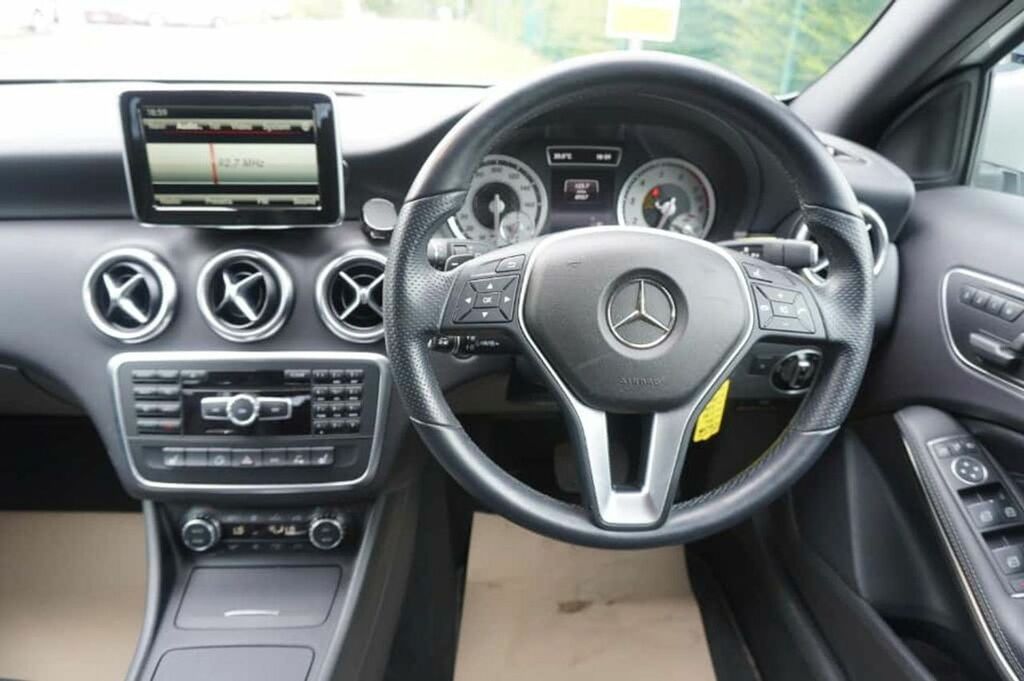 Mercedes-Benz A Class A180 Blueefficiency Amg Sport Cdi Grey #30